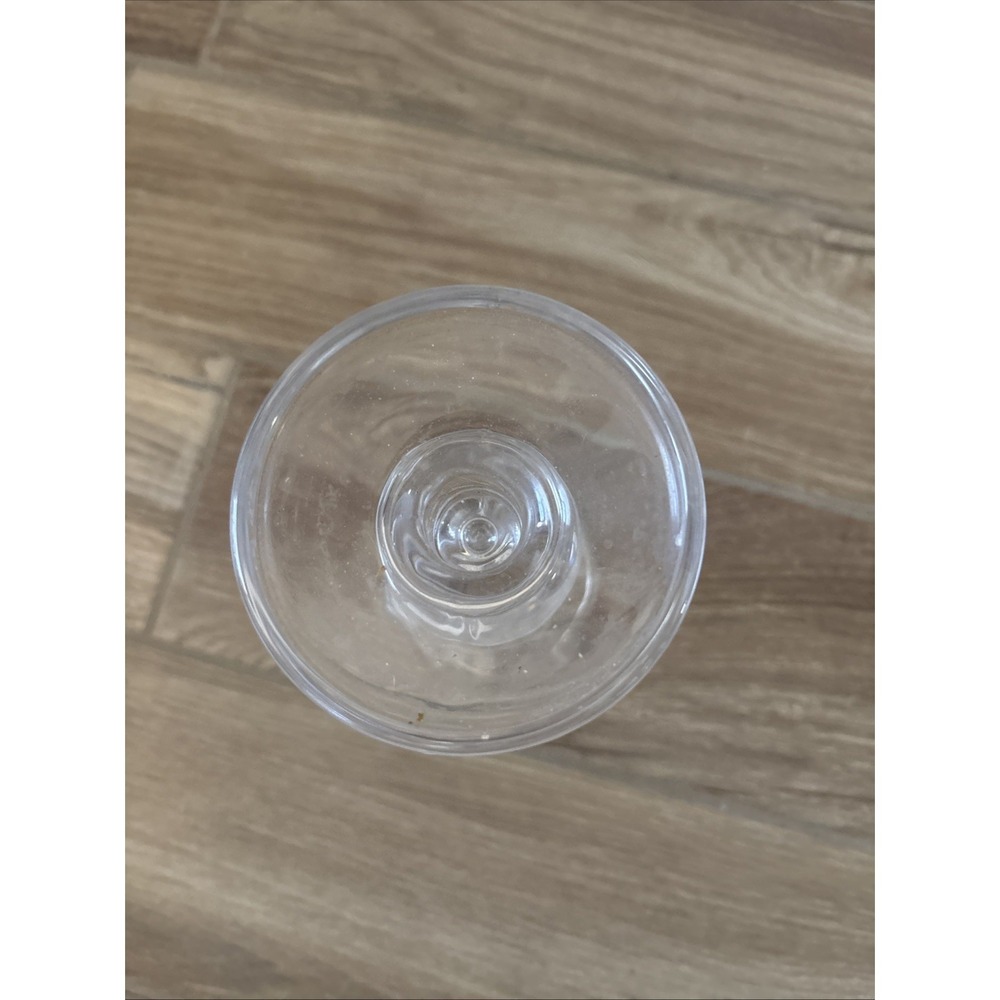 Studio Crystal by Studio Silversmiths 10.5" tall, Crystal Votive Sz Candleholder - Picture 2 of 5
